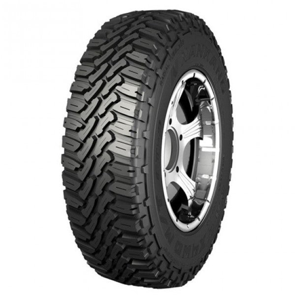 Anvelopa Vara 215/75 R15 100/97Q NANKANG FT-9